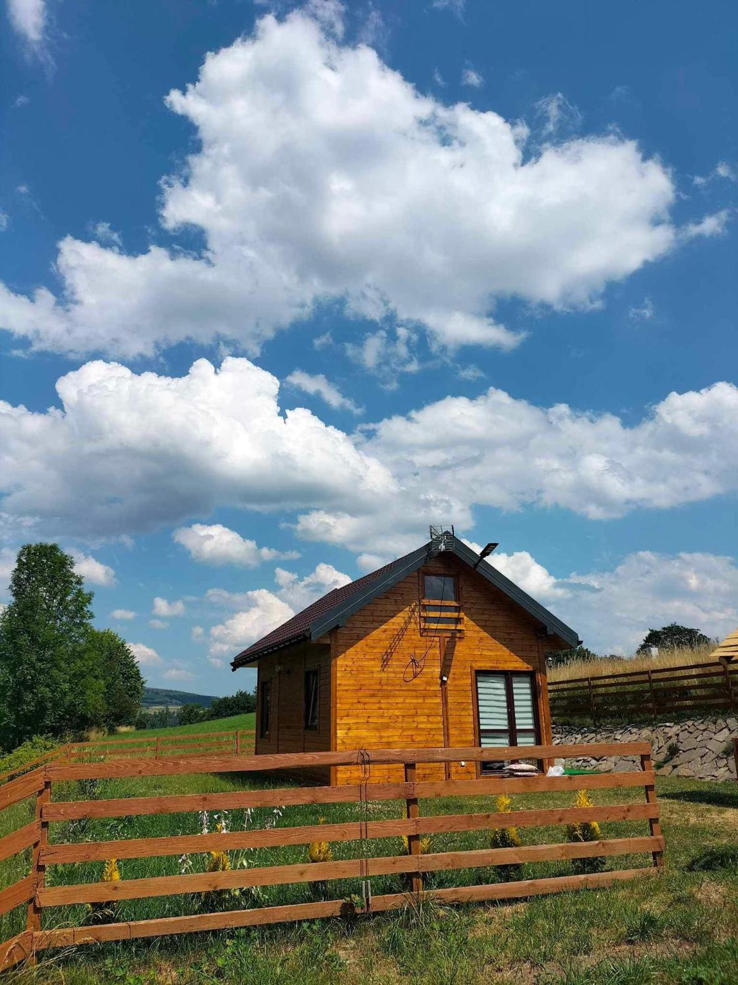 Domek Caloroczny Poreba Wielka  Экстерьер фото