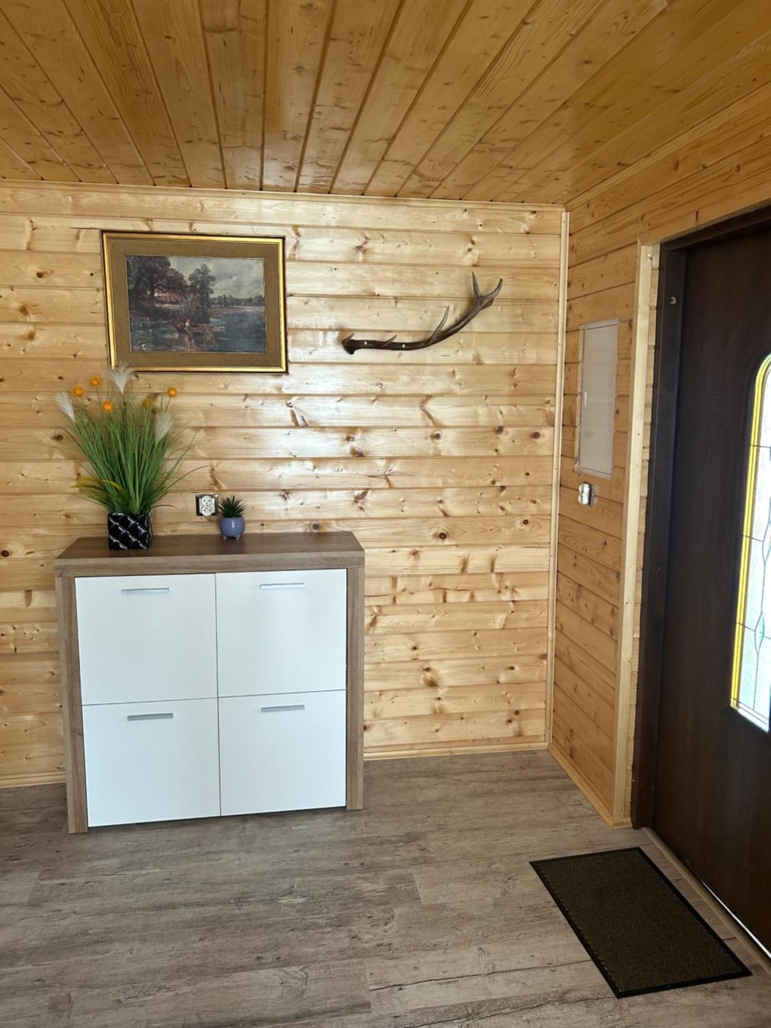 Domek Caloroczny Poreba Wielka  Экстерьер фото